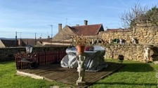 Building for sale in Annay-la-Côte (89) - A complex of 5 rented apartments - Garden