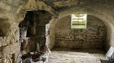 Dpt Yonne (89), à THAROT  Un ensemble de 2 maisons mitoyennes à rénover avec garage