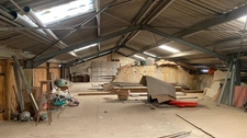 Maison de campagne à fort potentiel –  5 chambres - dépendances- VASSY-SOUS-PISY(89)