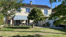 Maison entièrement rénovée – Charme, confort et tranquillité à la campagne -4 chambres- Jardin-GUILLON (89)