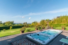 Discover this magnificent property located on the coastal road between Honfleur and Trouville sur Mer
