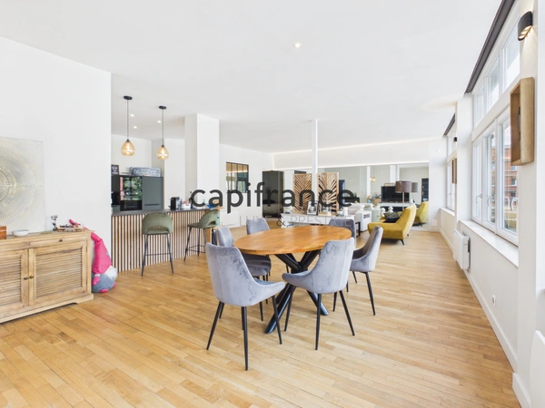 Loft en plein coeur de Lisieux 