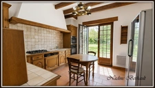 Maison à vendre 6 pièces  (45)Ferrières, Gare 10 mn Paris, 4 chambres, cave, cheminée, 6000 m² terrain arboré