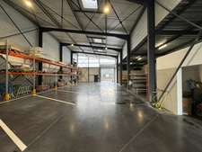 Local/bureau à vendre à l'ouest de Caen proche aeroport