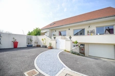 Maison à vendre 8 pièces Quetigny(21) terrain de 529 m2 -6 chambres 