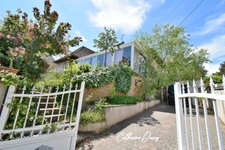 Maison à vendre 7 pièces DIJON (21 )Belle maison d'architecte avec vue panoramique, jardin intimiste et sous-sol complet