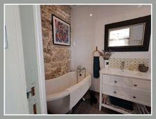 Pergain-Taillac - Stone house with 5 rooms - 127m2 - land 1526m2