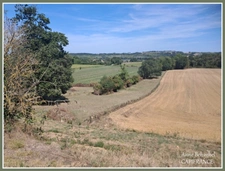 Longère en pierre à rénover MONCRABEAU (47) Terrain 12000 m2 - Hangar 160 m2