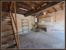 LAMONTJOIE- Centre village - Maison en pierre 140 m2 avec garage,dépendances et grand jardin