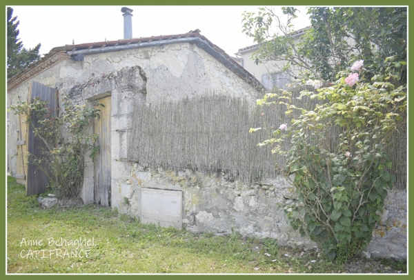  A vendre LAMONTJOIE maison de village P4 en pierre à rénover, avec dépendance aménagée
