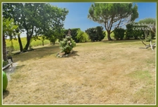 Entre Lectoure et Astaffort- Maison en pierre 5 pièces-127m2-  terrain 1526m2