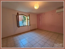 SAINTE COLOMBE EN BRUILHOIS: Maison 160 m2, 5 chambres, piscine, garage, jardin 3617 m2