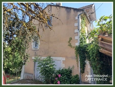 Townhouse for sale 6 rooms-106m2 CONDOM (32) with basement and garden
