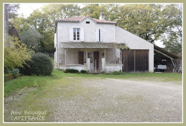 A vendre maison en pierre 162m2- 7 pièces SAINT MARTIN DE GOYNE (32) Dépendance- terrain 4000m2