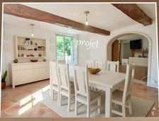LAMONTJOIE- Centre village - Maison en pierre 140 m2 avec garage,dépendances et grand jardin