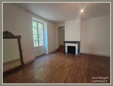 LAMONTJOIE- Centre village - Maison en pierre 140 m2 avec garage,dépendances et grand jardin