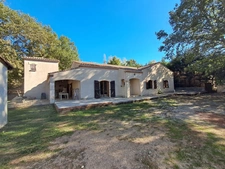 SAINTE COLOMBE EN BRUILHOIS: Maison 160 m2, 5 chambres, piscine, garage, jardin 3617 m2