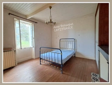 A vendre maison en pierre 162m2- 7 pièces SAINT MARTIN DE GOYNE (32) Dépendance- terrain 4000m2