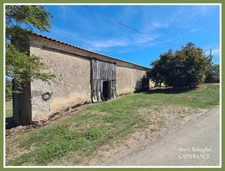 Longère en pierre à rénover MONCRABEAU (47) Terrain 12000 m2 - Hangar 160 m2