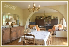 Stone house for sale 6 rooms - Land 4700m2