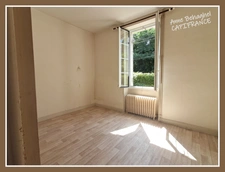 Townhouse for sale 6 rooms-106m2 CONDOM (32) with basement and garden