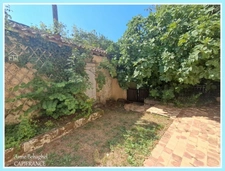 LAMONTJOIE- Centre village - Maison en pierre 140 m2 avec garage,dépendances et grand jardin