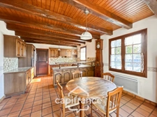 Maison 165 m² avec beaux volumes et jardin paysager – Fontaines