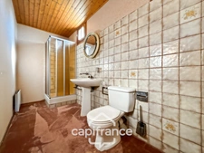 Maison 165 m² avec beaux volumes et jardin paysager – Fontaines