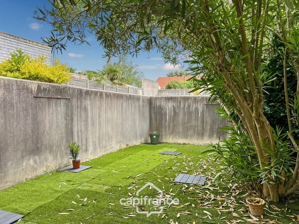 EXCLUSIVITÉ – LA ROCHELLE – LA GENETTE – Appartement 2 pièces avec jardin, terrasse et parking
