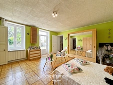 Maison à rénover de 125m² avec garage - Lagord, vendôme