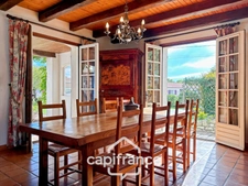 Maison 165 m² avec beaux volumes et jardin paysager – Fontaines