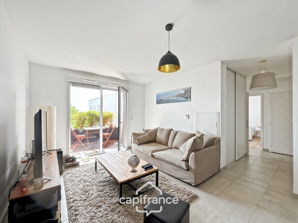 Appartement 3 pièces avec loggia, parking - La Rochelle, Saint Maurice