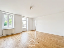 Maison à rénover de 125m² avec garage - Lagord, vendôme