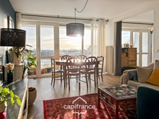 Appartement lumineux et traversant de 74 m² avec parking – La Rochelle