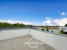 Appartement 2 pièces, dernier étage, grande terrasse sur les toits et belle luminosité - quartier Rompsay, Périgny