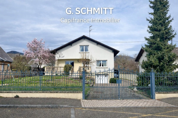 Maison bourgeoise 8 pièces  sur 14 Ares CERNAY (68) Secteur frontalier