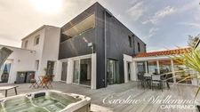 Maison contemporaine de 260M2 au DPE classé A, en plein quartier prisé de la Pironnière aux Sables d'Olonne !