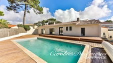 Maison avec jardin et piscine en plein coeur de la pironnière