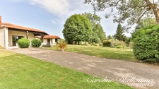 Maison de charme de 218 m² – 5 chambres – Terrain de 3 000 m² - Le Chateau d'Olonne.