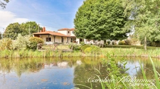 Propriété familiale de caractère – 218 m² – Parc arboré de 3 000 m² – Dépendance 65 m² - Le Château d'Olonne