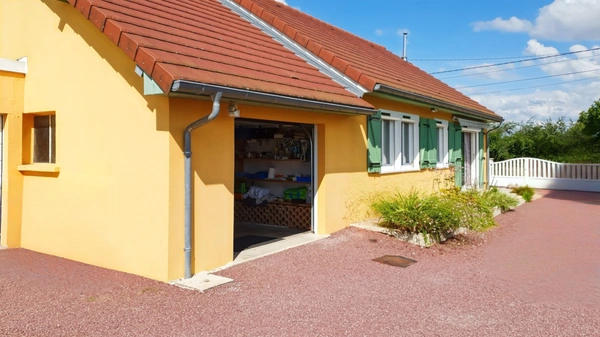 Maison à vendre 5 pièces proche de LONS LE SAUNIER (39)