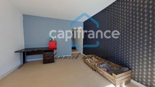 Opportunité exceptionnelle ! Maison de ville avec deux appartements, et potentiel pour un troisième 