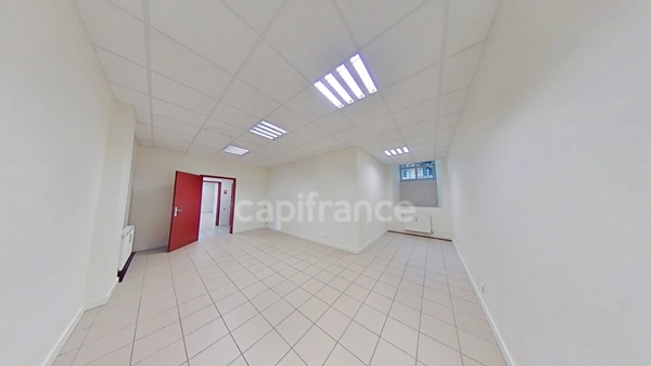 Local/bureau à vendre DOLE (39) Local professionnel – Idéal profession libérale 