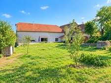 Maison de plain-pied rénovée - 3 chambres - avec combles aménageables – Sermange