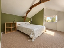 LARREULE (65) – À VENDRE – Maison ancienne rénovée de 192 m² – 4 chambres, dépendances et terrain piscinable de 2 180 m²