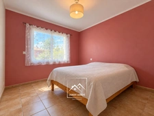 MONTRÉJEAU (31) – À VENDRE – Maison de plain-pied de 124 m² – 3 chambres et bureau – Véranda, garage et terrain de 2 576 m².