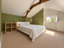 LARREULE (65) – À VENDRE – Maison ancienne rénovée de 192 m² – 4 chambres, dépendances et terrain piscinable de 2 180 m²