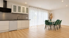 IDRON (64) – À VENDRE – Maison neuve de plain-pied de 145 m² – 4 chambres, suite parentale, terrasse et garage.