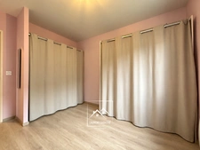 ARTIGUELOUVE (64) – À VENDRE – Maison récente de plain-pied de 92 m² – 3 chambres – Terrasse couverte, jardin et garage.