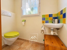 MONTRÉJEAU (31) – À VENDRE – Maison de plain-pied de 124 m² – 3 chambres et bureau – Véranda, garage et terrain de 2 576 m².